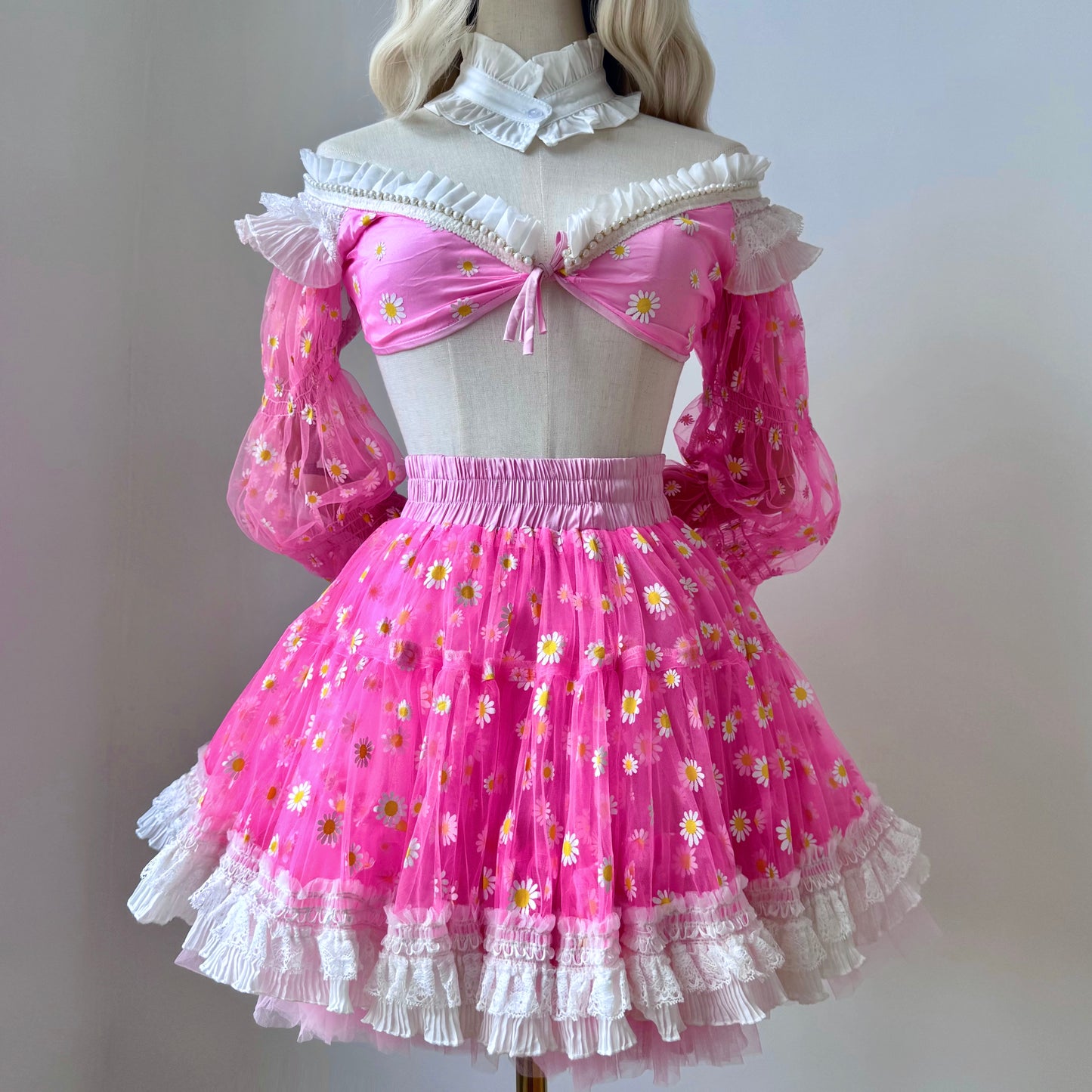 Holy Daisies Printed Puffy Skirt Top Set